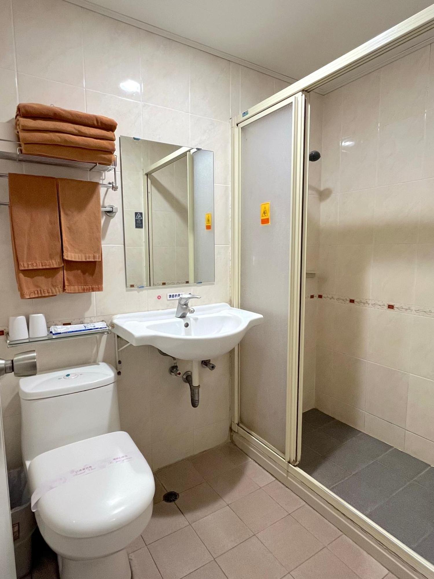 קילונג Hua Guo Hotel מראה חיצוני תמונה