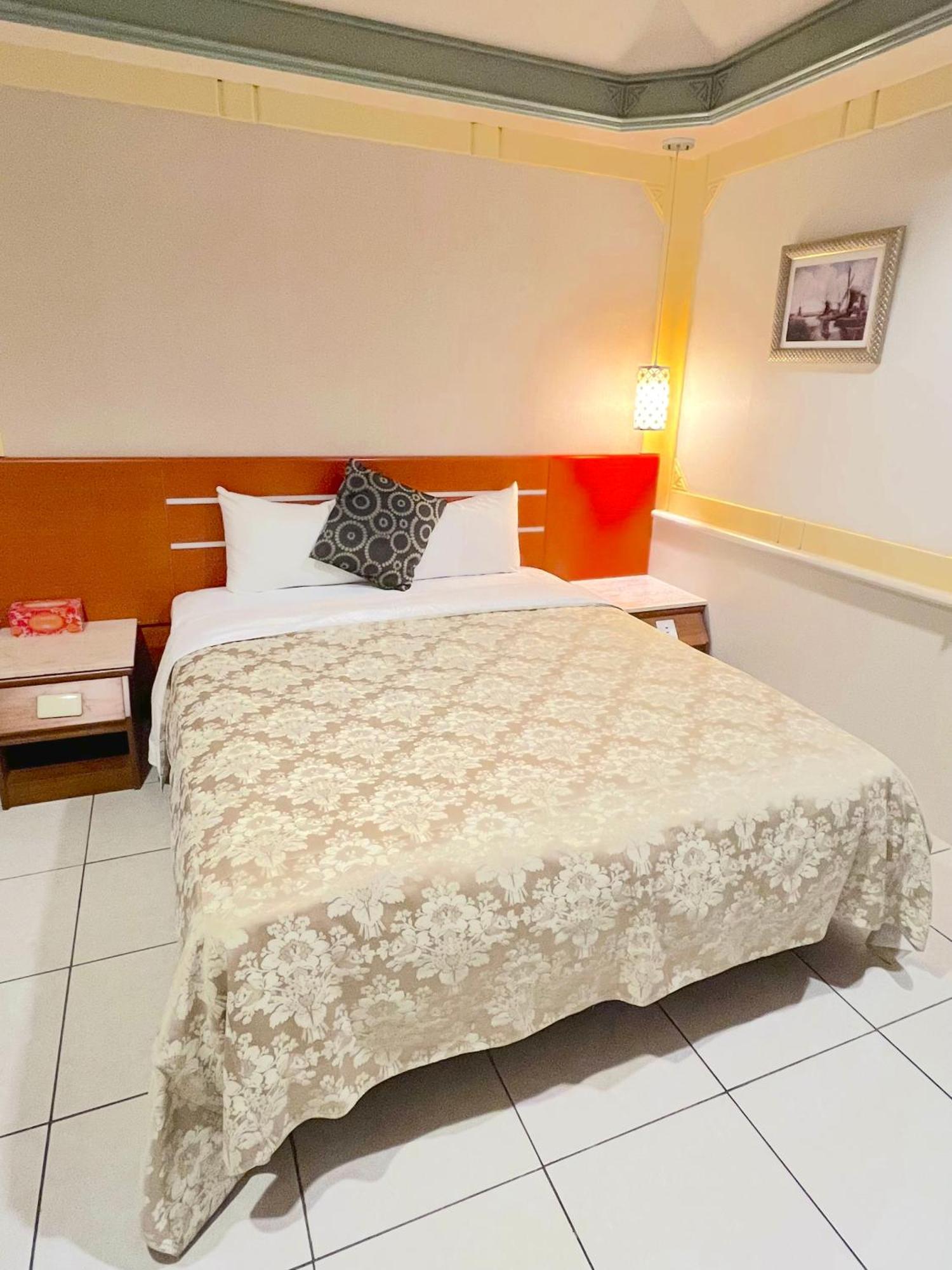 קילונג Hua Guo Hotel מראה חיצוני תמונה